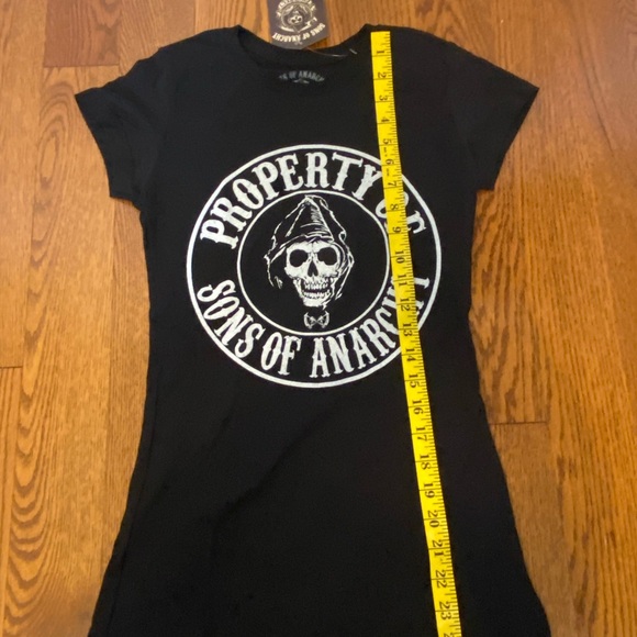 Sons of Anarchy Women Graphic Tee T-shirt Black Fitted NWT Size small - Picture 7 of 7